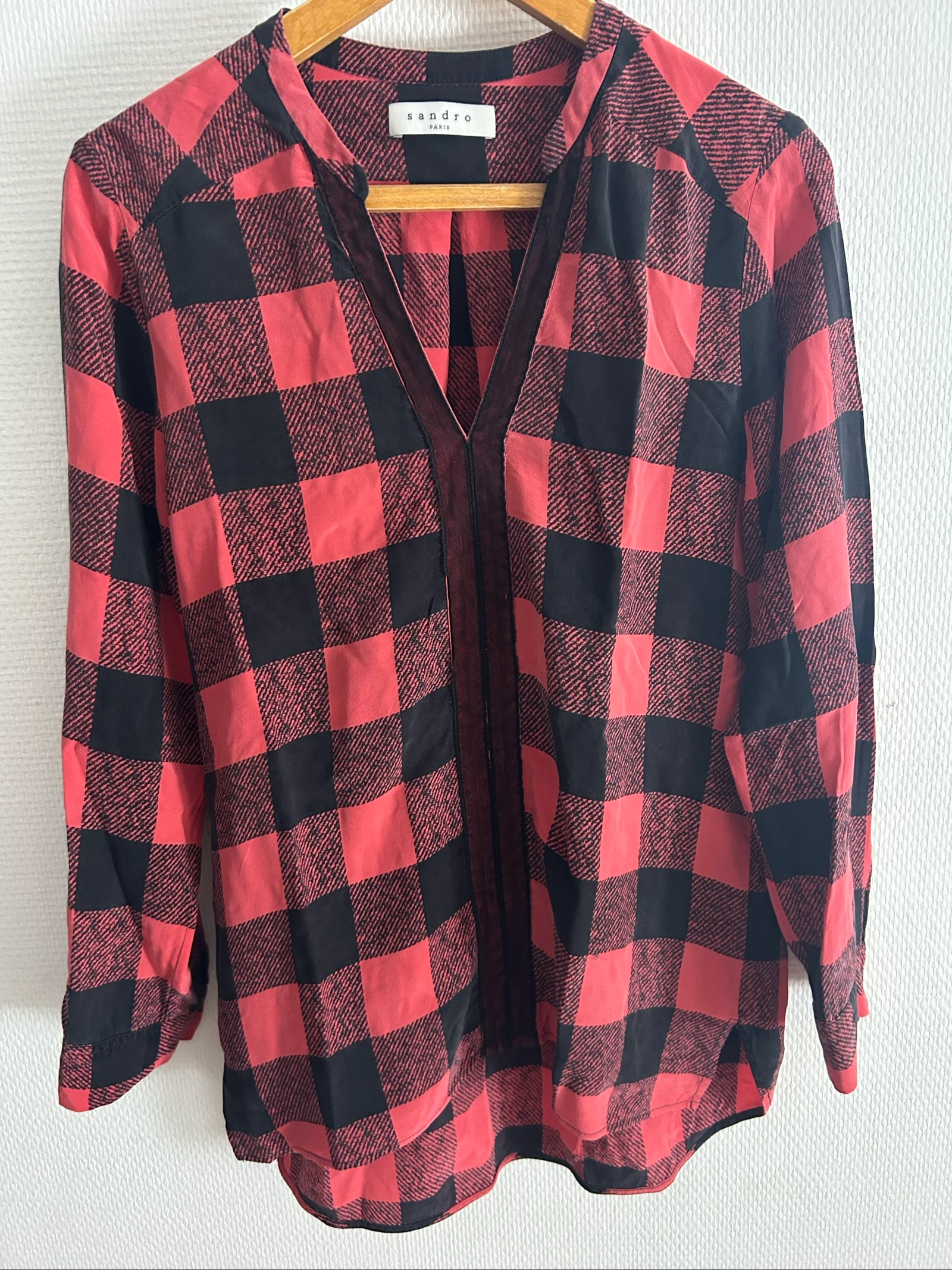Chemise en soie à carreaux et détails velours Sandro – Taille 1 (36)
